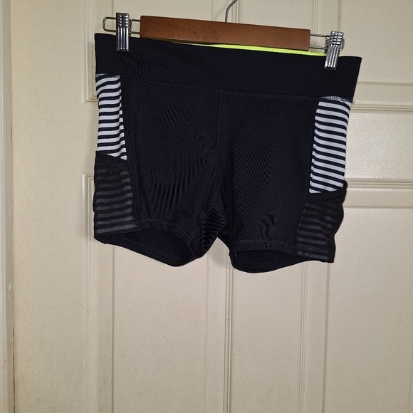 Champion athletic shorts size medium - Picture 1 of 5